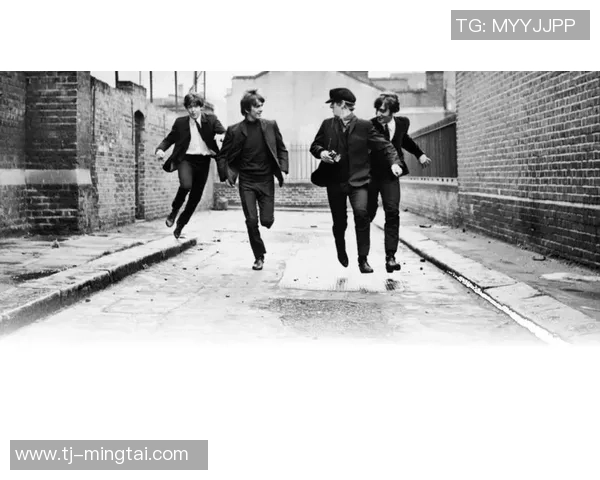 全球足球巨星汇聚一堂 精彩合照壁纸展现明星风采 全球足球巨星汇聚一堂 精彩合照壁纸展现明星风采