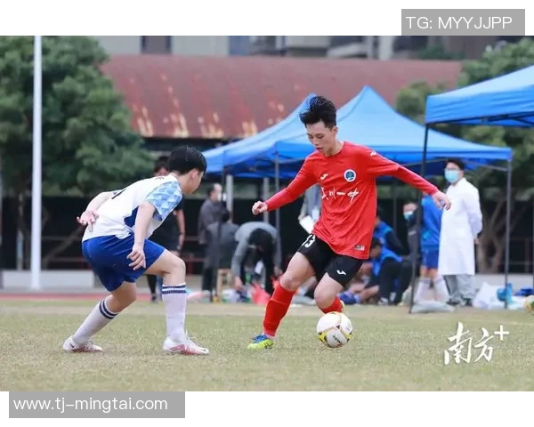 湛江足球球星崛起背后的故事与梦想之路 湛江足球球星崛起背后的故事与梦想之路