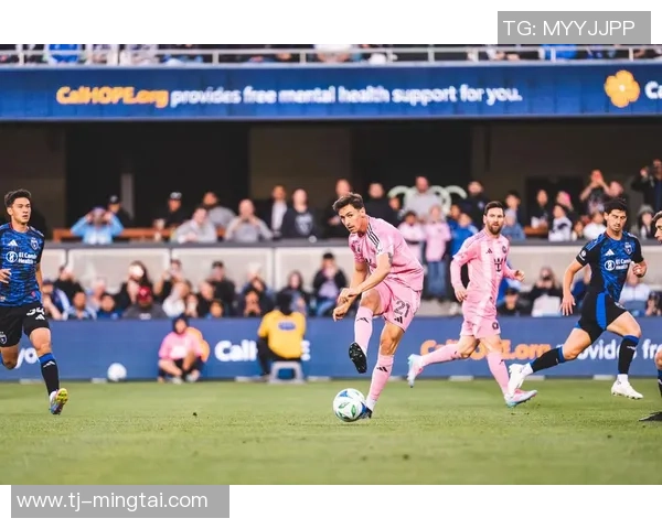 足球球星是否需要随身带翻译助手在国际比赛中发挥更好作用的讨论 足球球星是否需要随身带翻译助手在国际比赛中发挥更好作用的讨论